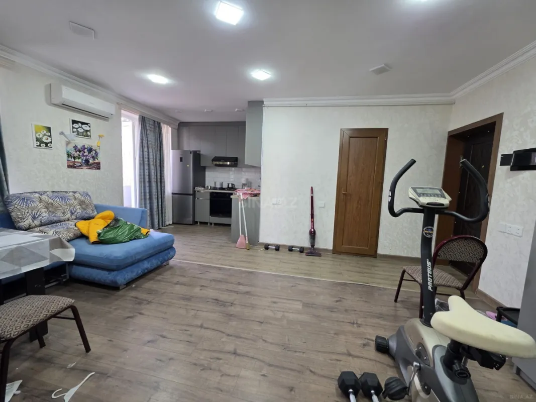 Satılır 2 otaqlı mənzil 60 m²