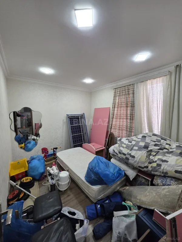 Satılır 2 otaqlı mənzil 60 m²