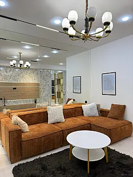 Satılır 3 otaqlı mənzil 121 m²