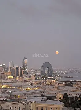 Kirayə verilir 2 otaqlı mənzil 120 m²