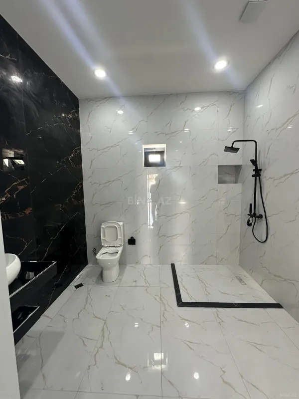 Satılır 4 otaqlı həyət evi 160 m²