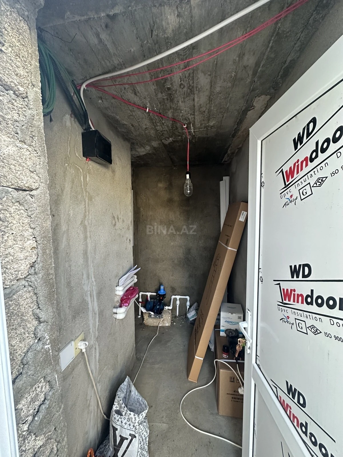 Satılır 4 otaqlı həyət evi 160 m²