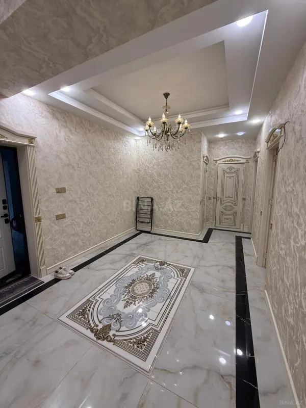 Satılır 2 otaqlı mənzil 94 m²