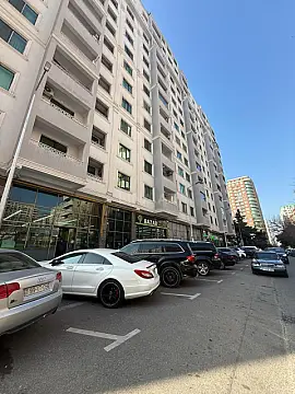 Satılır 2 otaqlı mənzil 94 m²