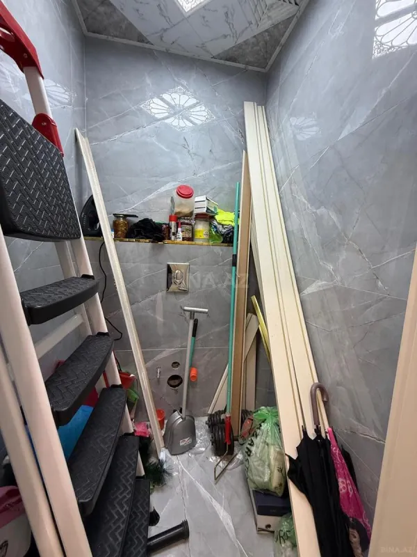 Satılır 2 otaqlı mənzil 94 m²