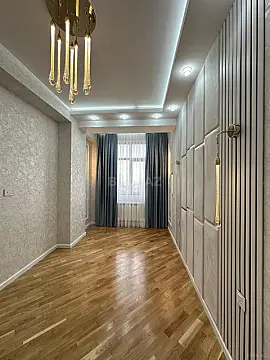 Satılır 2 otaqlı mənzil 77 m²