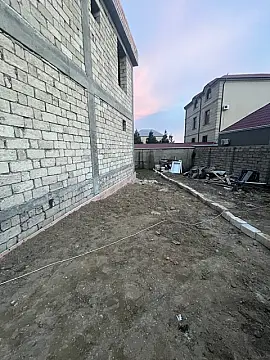 Satılır 6 otaqlı həyət evi 188 m²