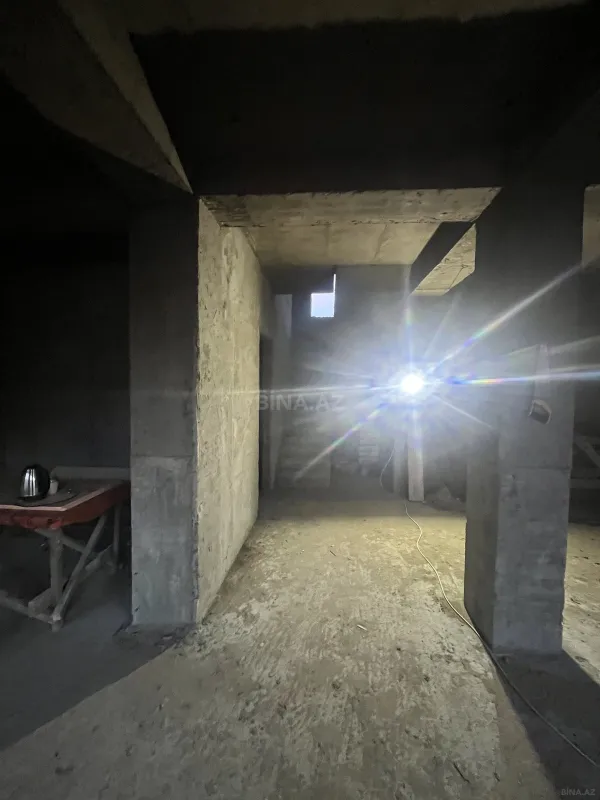 Satılır 6 otaqlı həyət evi 188 m²