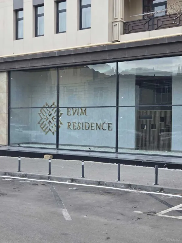 Satılır 2 otaqlı mənzil 90.6 m²