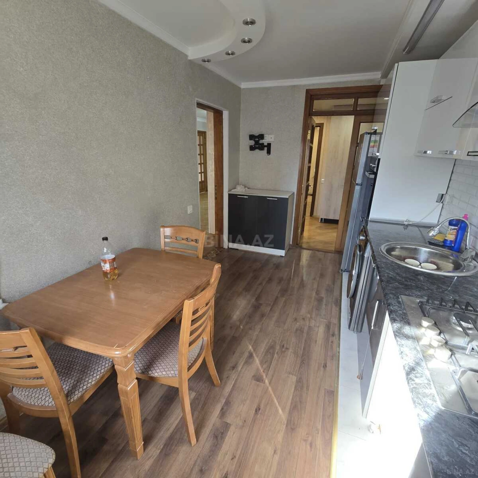 Satılır 3 otaqlı mənzil 70 m²