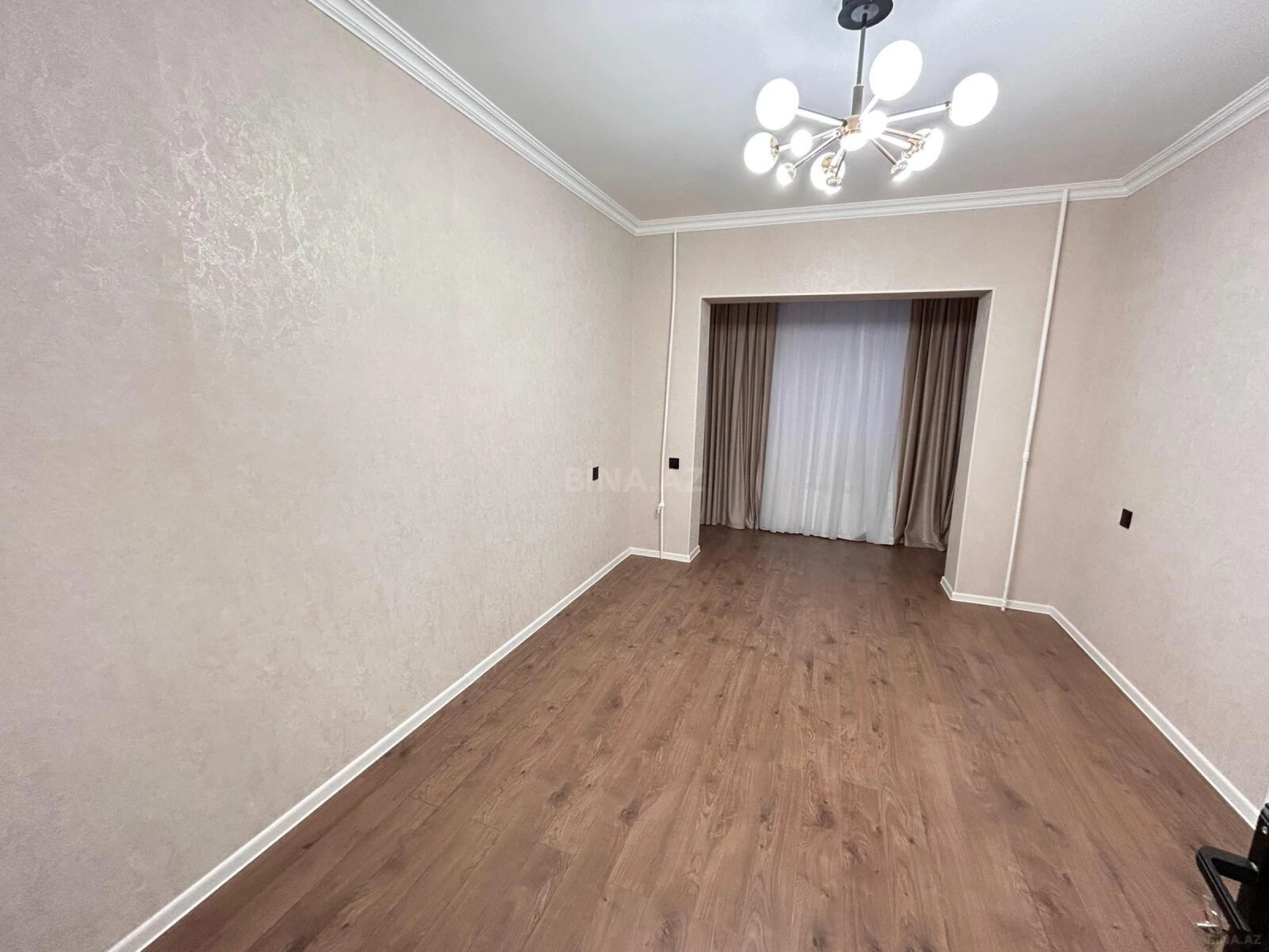 Satılır 3 otaqlı mənzil 68 m²
