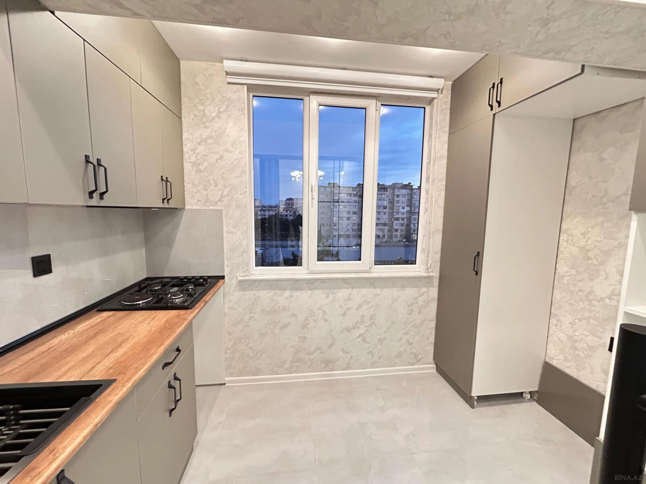 Satılır 3 otaqlı mənzil 68 m²