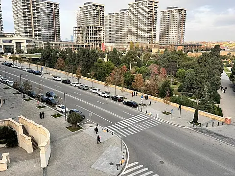 Satılır 3 otaqlı mənzil 96 m²