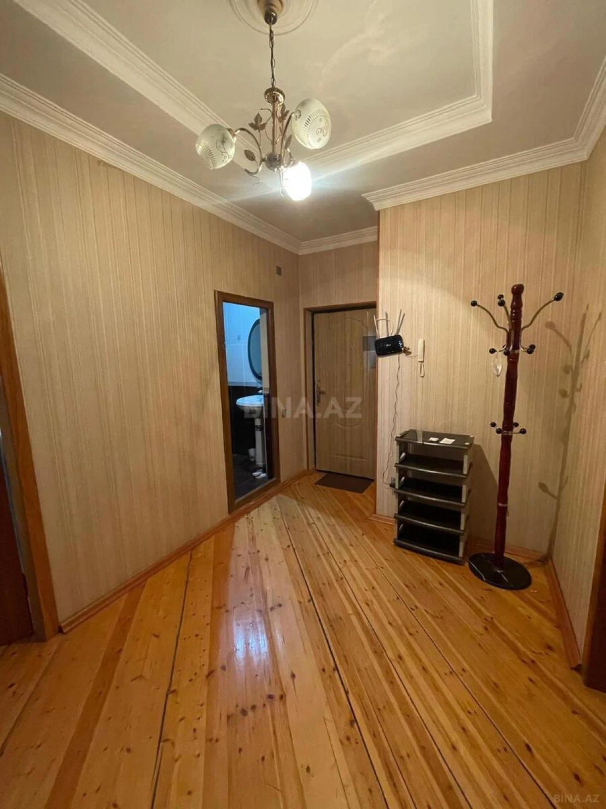 Kirayə verilir 3 otaqlı mənzil 92 m²