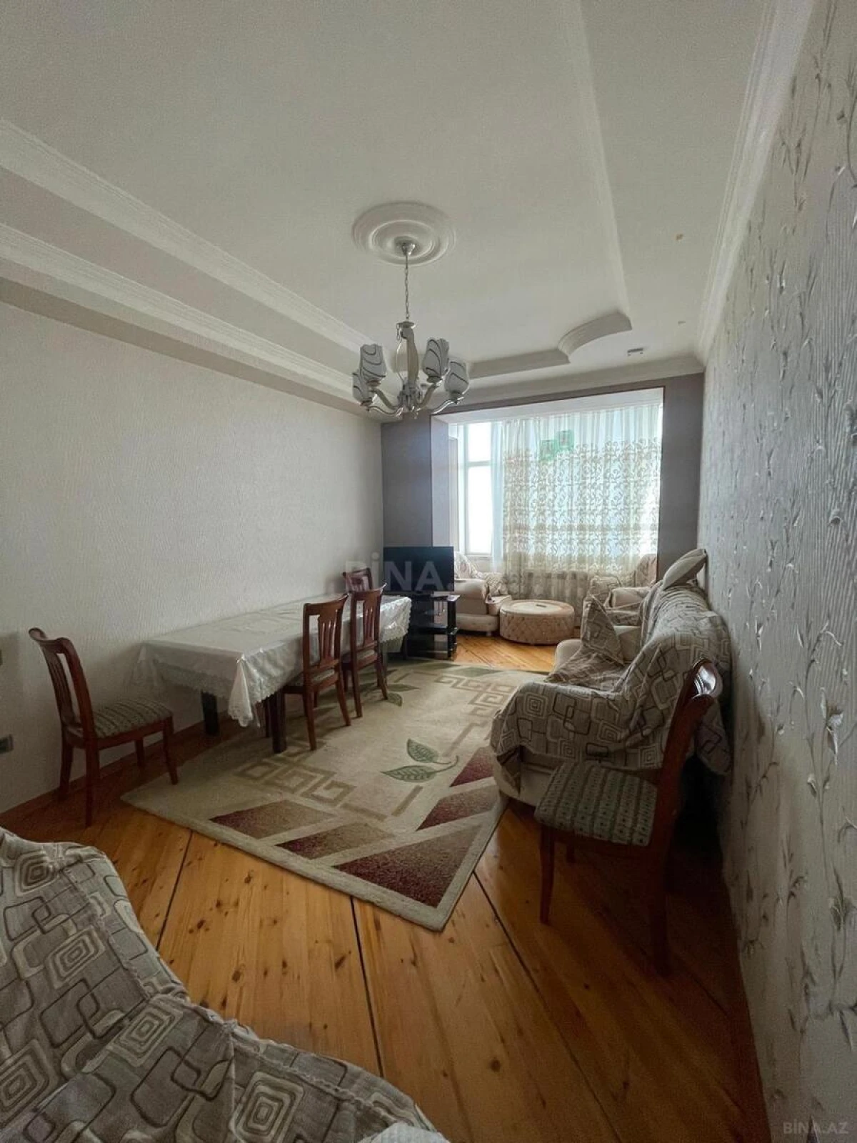 Kirayə verilir 3 otaqlı mənzil 92 m²