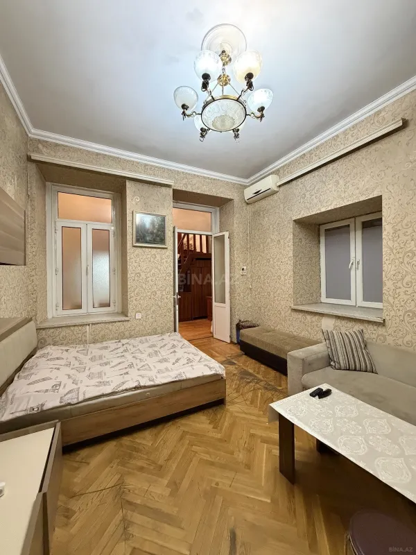 Satılır 2 otaqlı mənzil 50 m²
