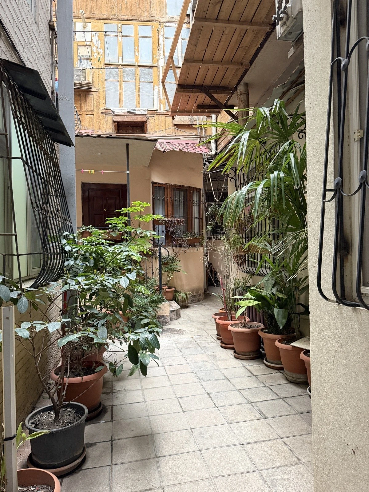 Satılır 2 otaqlı mənzil 50 m²