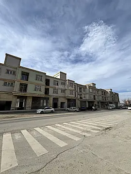 Satılır 2 otaqlı mənzil 70 m²