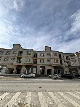 Satılır 2 otaqlı mənzil 70 m²