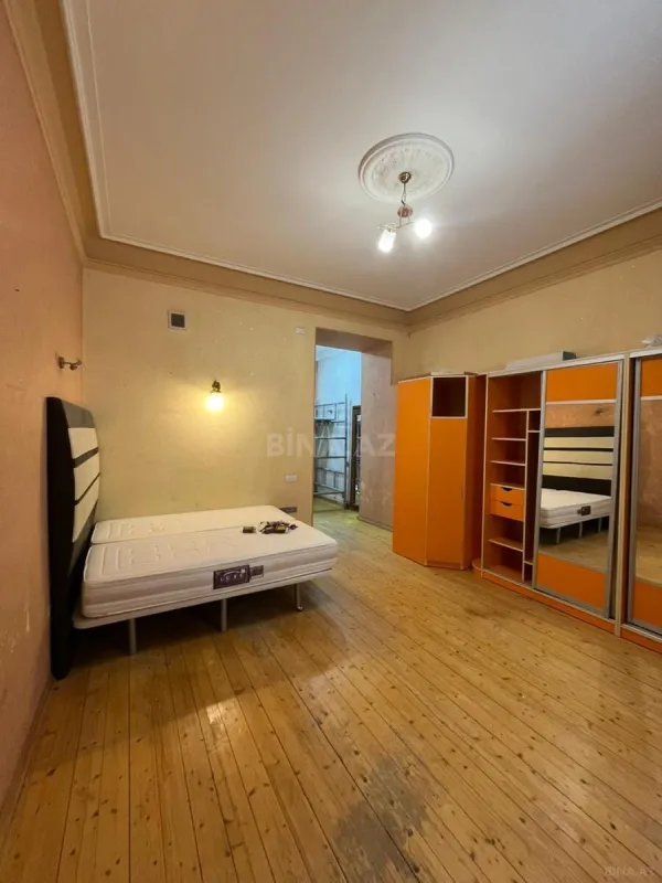 Kirayə verilir 2 otaqlı mənzil 55 m²