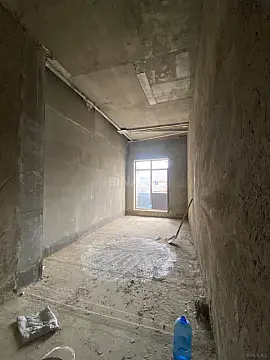 Satılır 2 otaqlı mənzil 103 m²