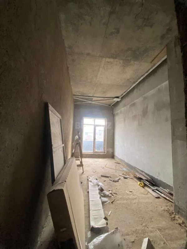 Satılır 2 otaqlı mənzil 103 m²