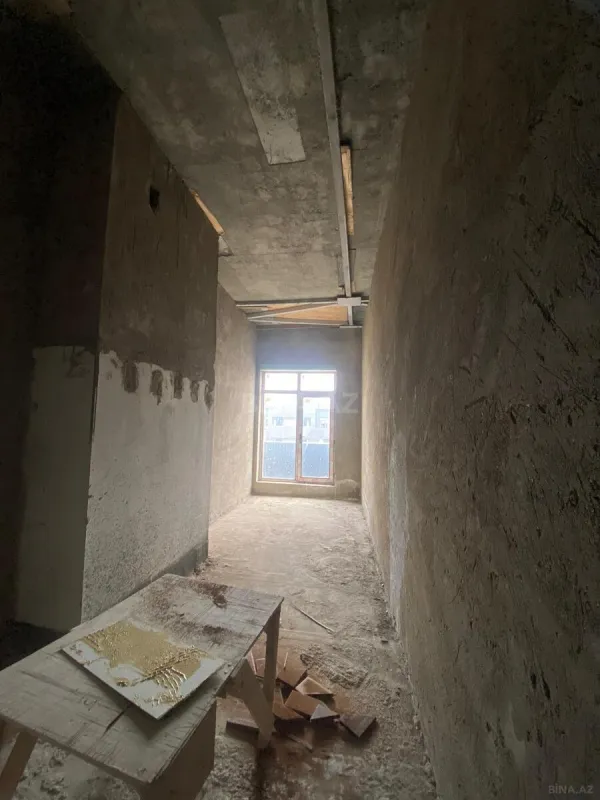 Satılır 2 otaqlı mənzil 103 m²