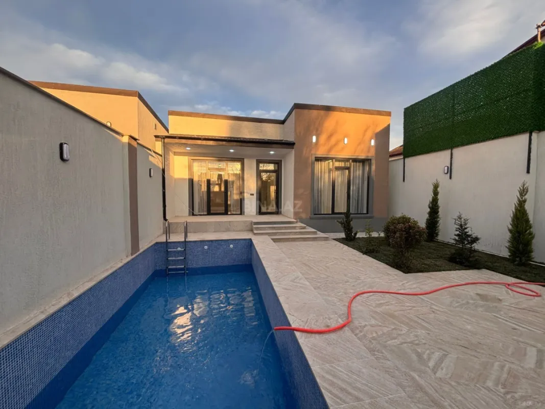 Satılır 4 otaqlı həyət evi 150 m²