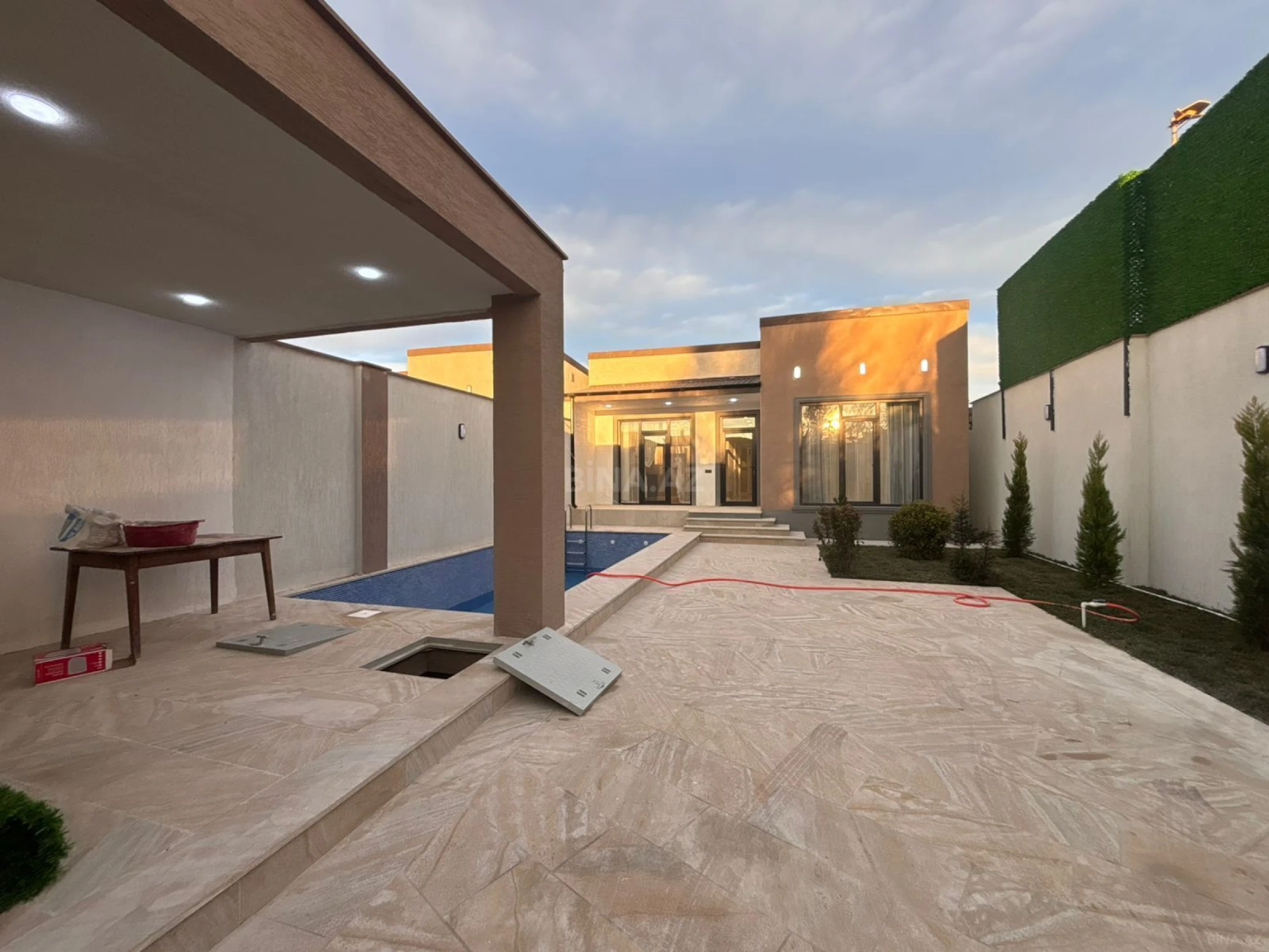 Satılır 4 otaqlı həyət evi 150 m²