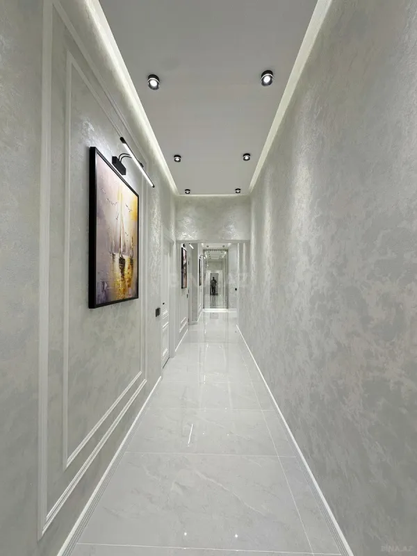 Satılır 3 otaqlı mənzil 105 m²