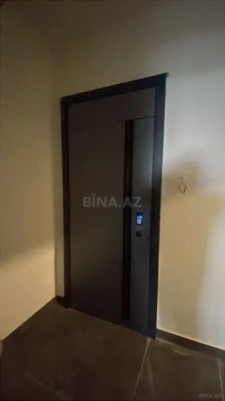 Satılır 3 otaqlı mənzil 114 m²