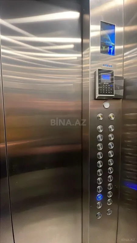 Satılır 3 otaqlı mənzil 114 m²