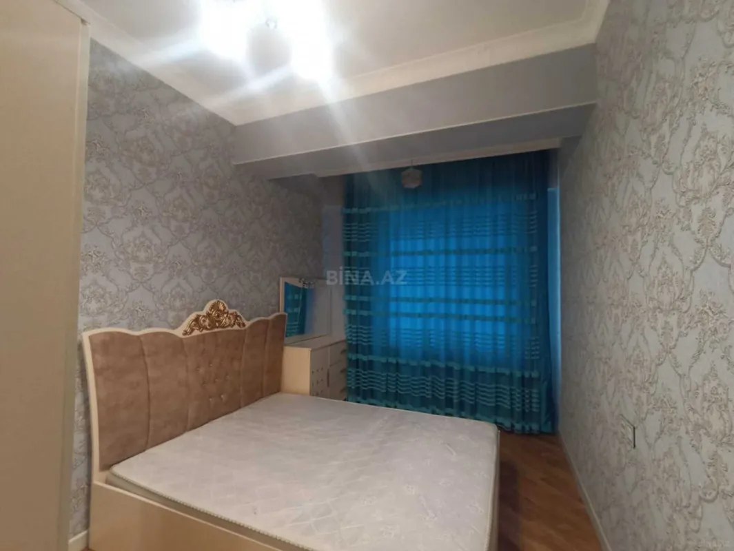 Kirayə verilir 2 otaqlı mənzil 70 m²