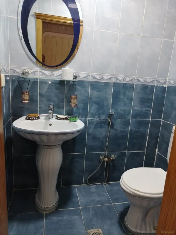 Kirayə verilir 3 otaqlı mənzil 130 m²