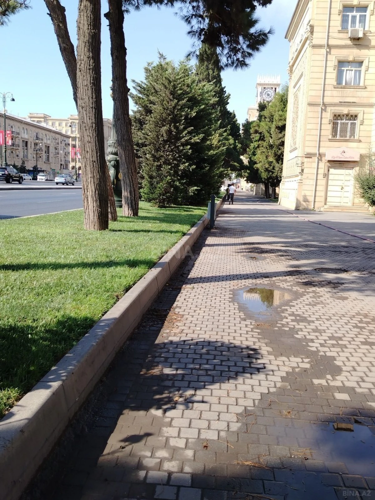 Kirayə verilir 3 otaqlı mənzil 130 m²