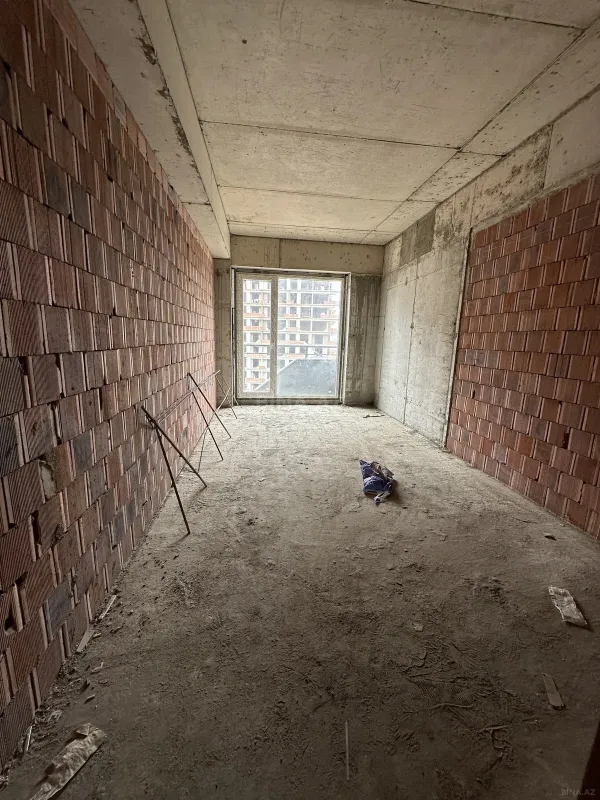 Satılır 2 otaqlı mənzil 73 m²