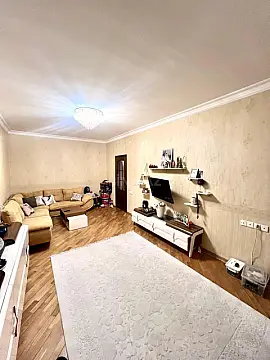 Satılır 2 otaqlı mənzil 95 m²
