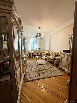 Satılır 2 otaqlı mənzil 88 m²