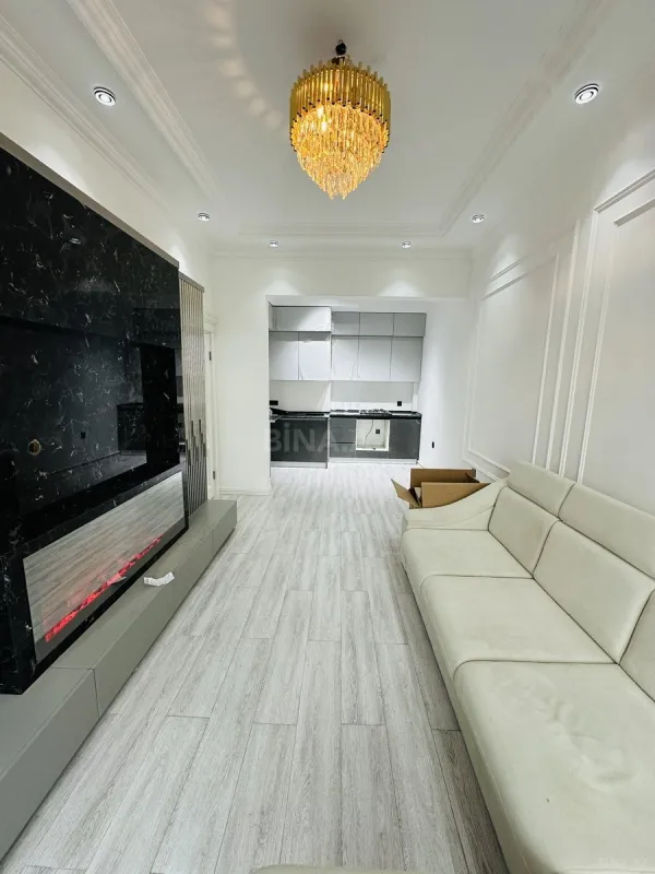 Satılır 2 otaqlı mənzil 70 m²