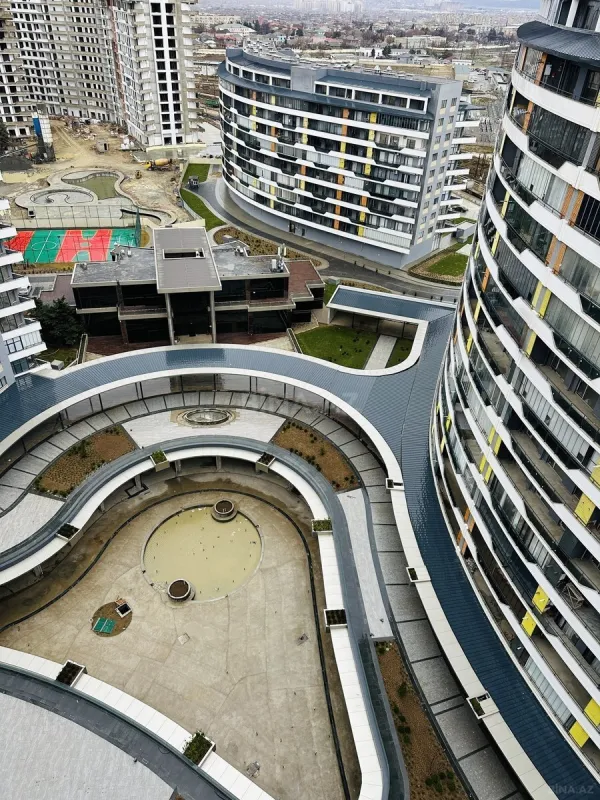 Satılır 2 otaqlı mənzil 70 m²