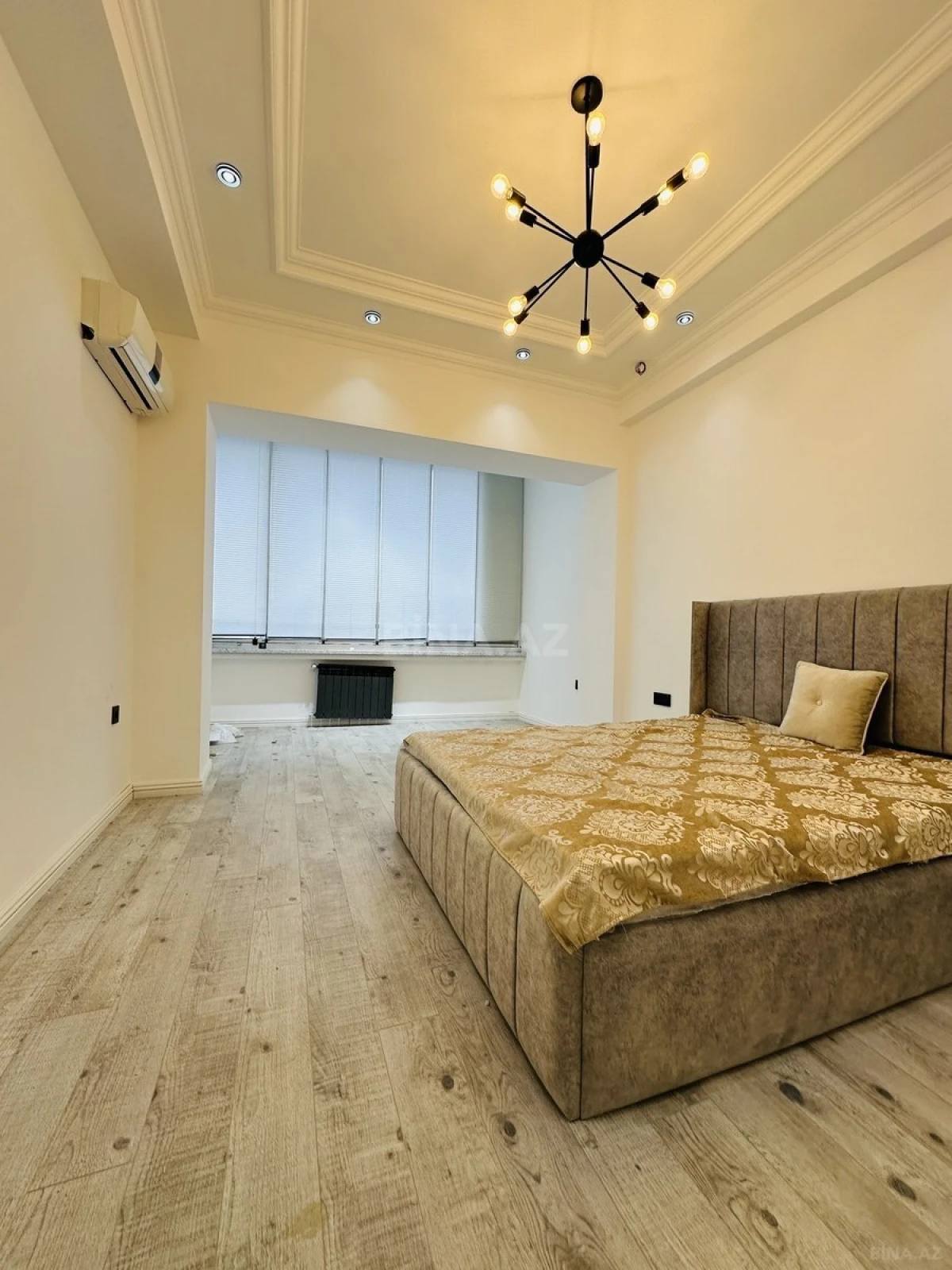 Satılır 2 otaqlı mənzil 70 m²