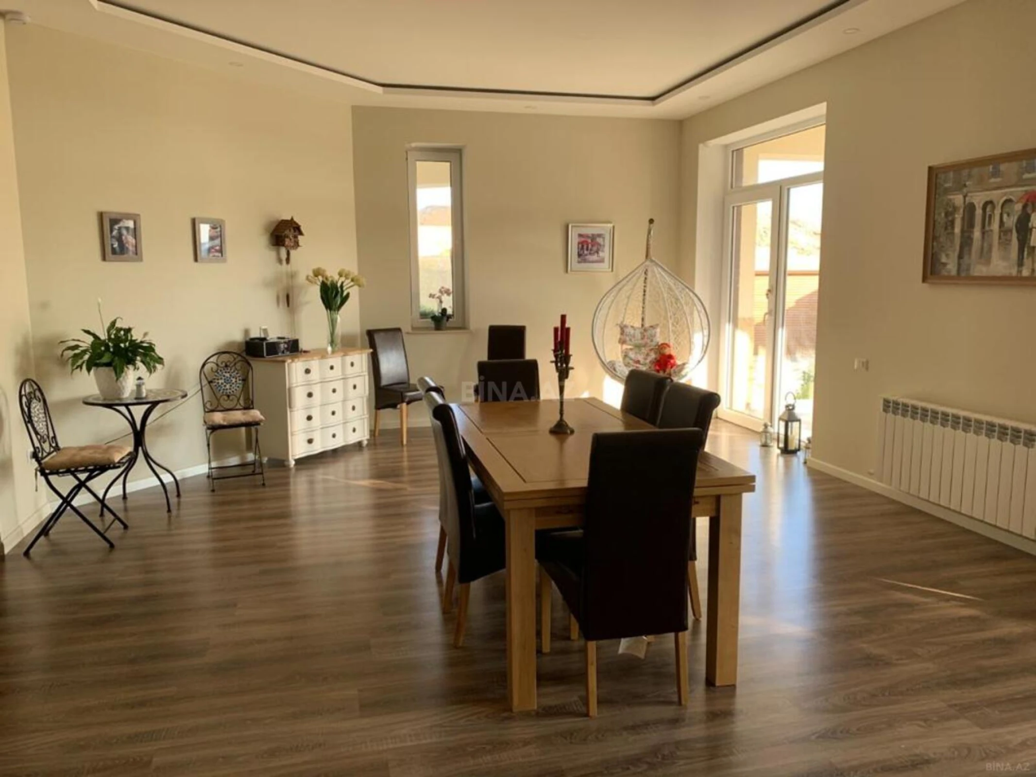 Satılır 7 otaqlı həyət evi 400 m²