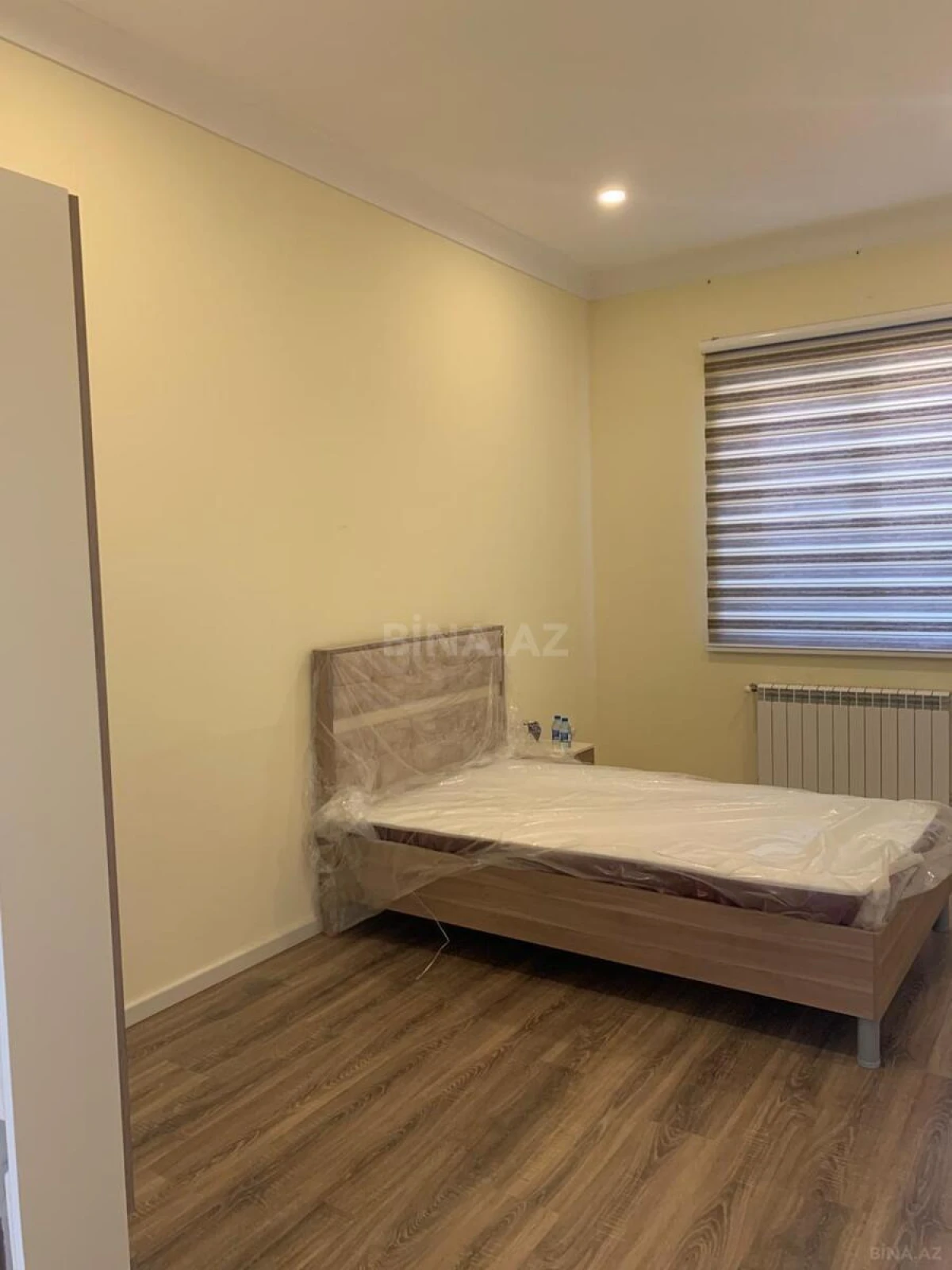 Satılır 7 otaqlı həyət evi 400 m²