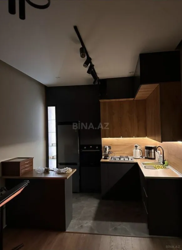 Satılır 2 otaqlı mənzil 70 m²