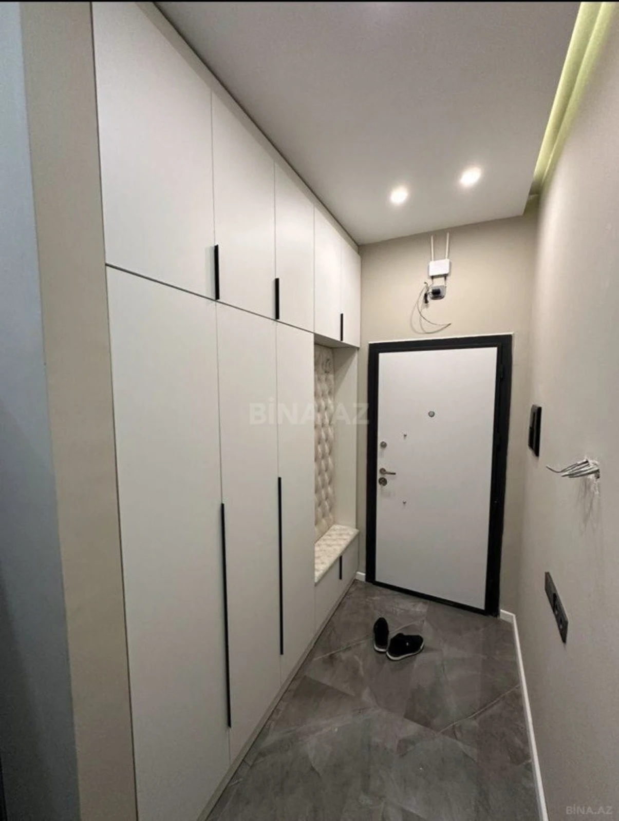 Satılır 2 otaqlı mənzil 70 m²