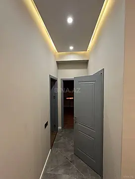 Satılır 2 otaqlı mənzil 70 m²