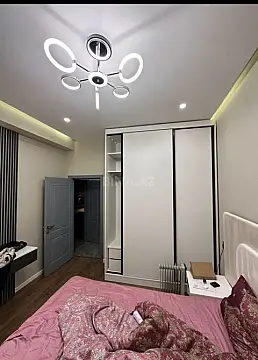 Satılır 2 otaqlı mənzil 70 m²