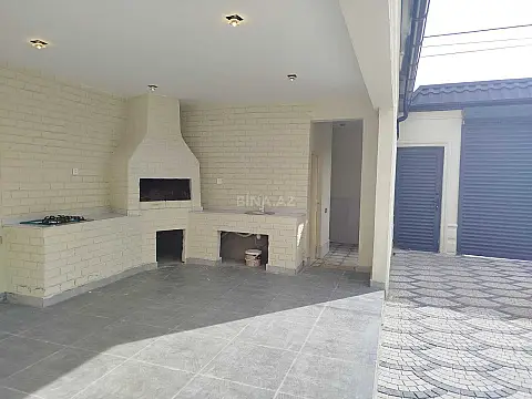 Satılır 5 otaqlı həyət evi 198 m²