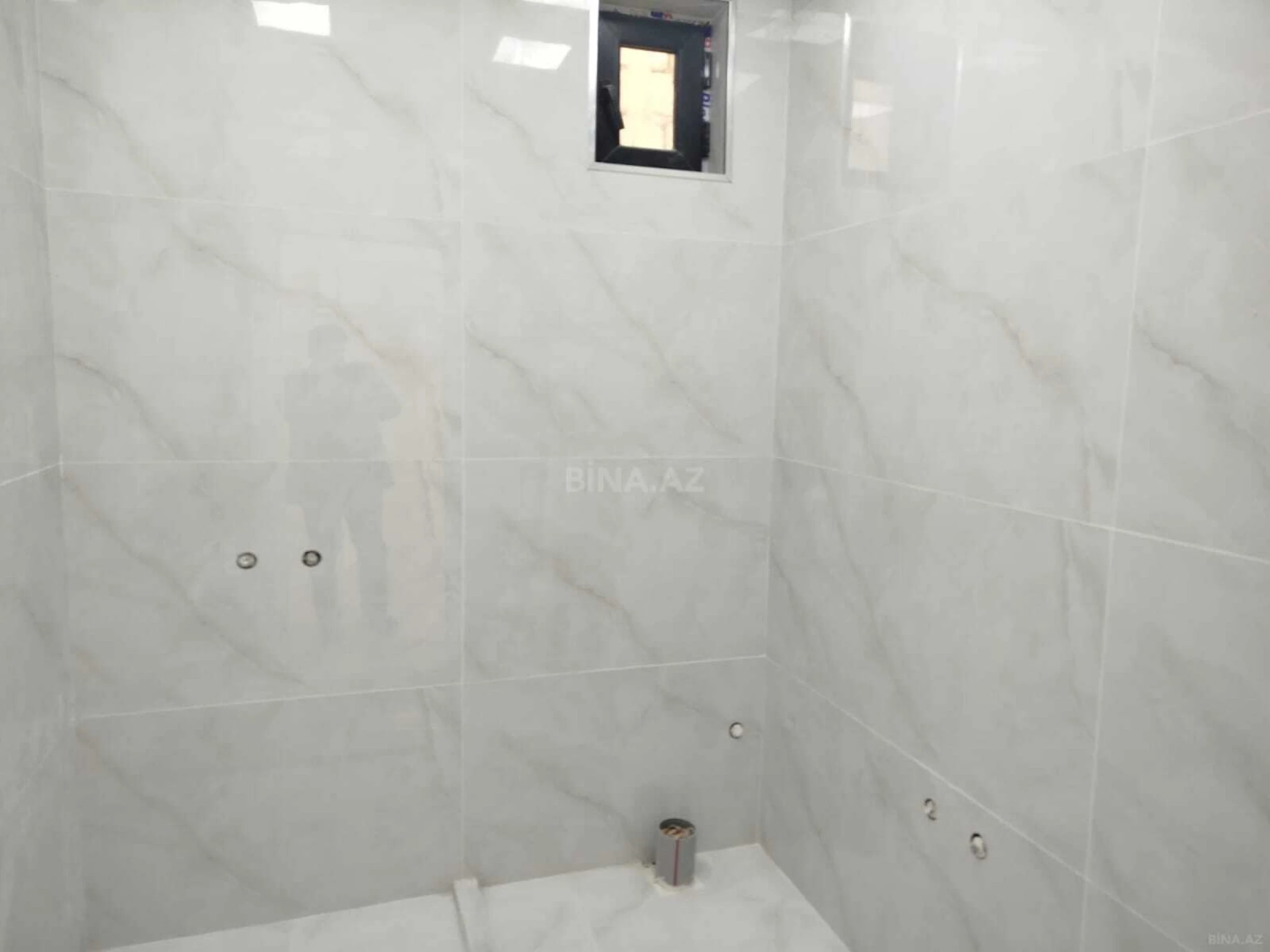 Satılır 5 otaqlı həyət evi 198 m²