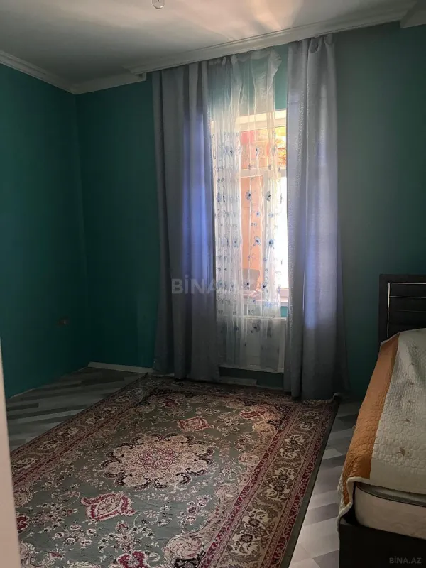 Satılır 4 otaqlı həyət evi 140 m²